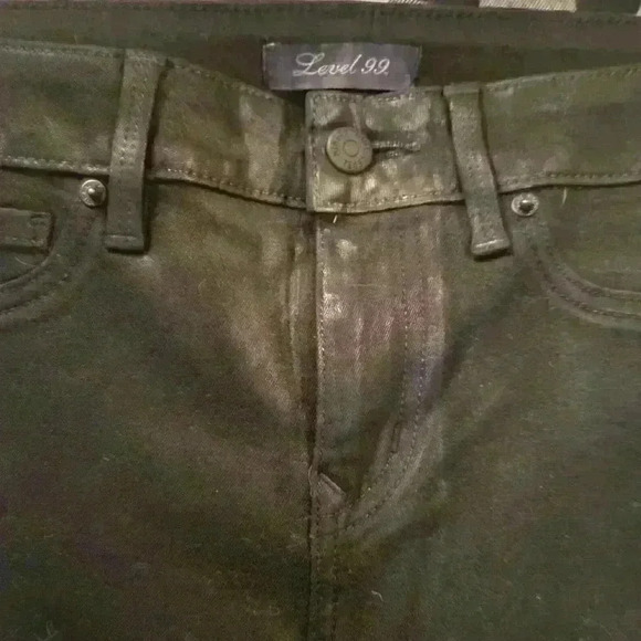 Level 99 size 28 womans pleather like pants - Picture 4 of 4